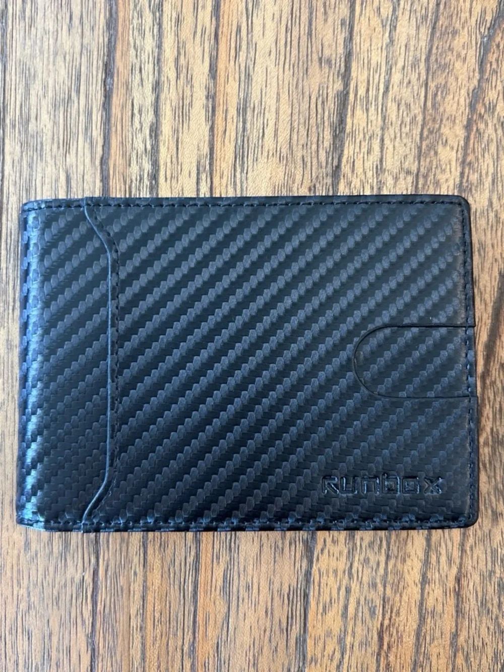 Black Carbon-Style Men's Card & Key Holder